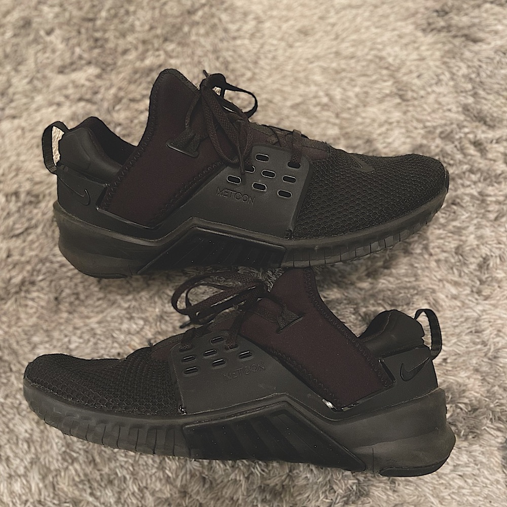 Men’s Black Nike Free X Metcon 2 Sneakers